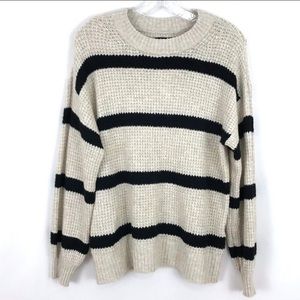 AMERICAN EAGLE balloon sleeve crewneck sweater